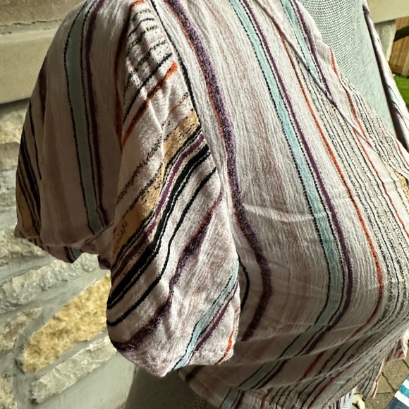 Hiatus Crop Wrap Top - Picture 2 of 6